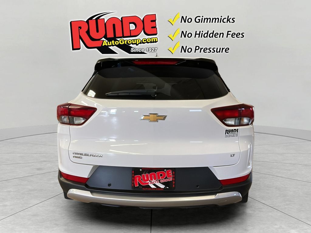 Used 2023 Chevrolet TrailBlazer LT w/ Convenience Package AWD/4WD image 5