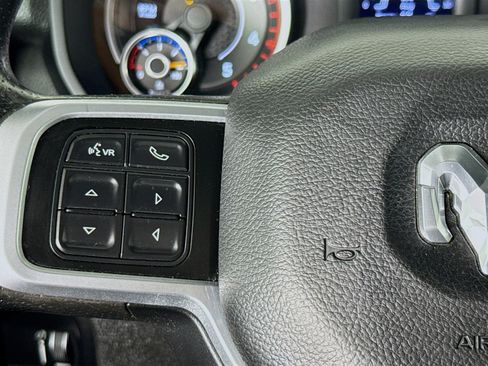 Used 2021 RAM 2500 Big Horn AWD/4WD image 11