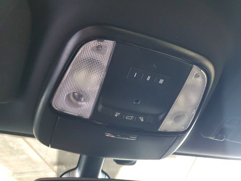 Used 2021 Dodge Durango GT RWD image 21