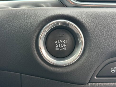 New 2025 MAZDA CX-5 Signature image 27