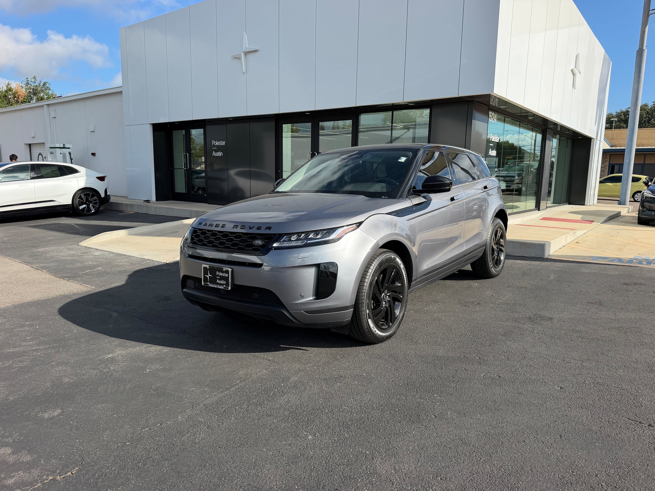 Used 2023 Land Rover Range Rover Evoque S AWD/4WD image 2