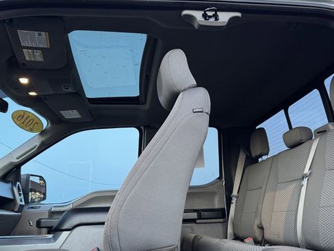 Used 2016 Ford F150 XLT w/ Equipment Group 302A Luxury image 23