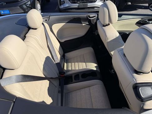 Used 2017 Buick Cascada Premium image 8