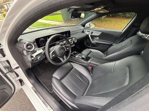 Used 2020 Mercedes-Benz A 220 image 32