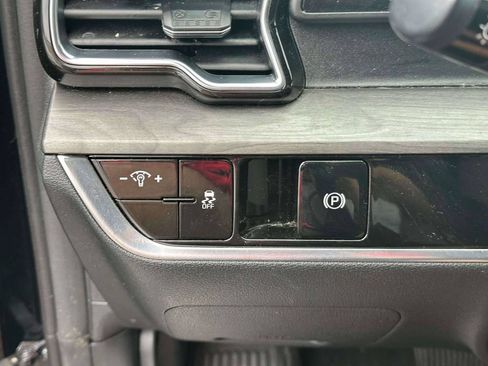 Used 2023 Kia Sportage X-Line AWD/4WD image 20