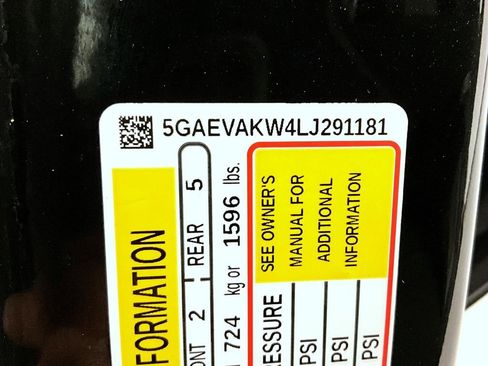 Certified 2020 Buick Enclave Essence w/ Sport Touring Edition image 25