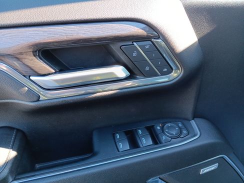 Used 2023 Chevrolet Silverado 1500 LTZ image 11