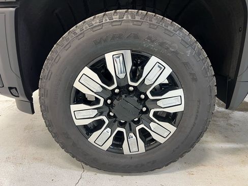 New 2026 GMC Sierra 3500 Denali w/ Snow Plow Prep/Camper Package image 13