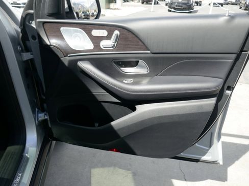 Used 2021 Mercedes-Benz GLE 350 4MATIC image 38