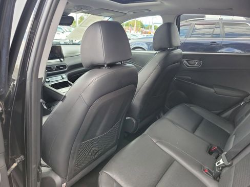 Used 2021 Hyundai Kona Ultimate FWD image 16