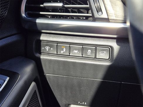 Used 2022 Kia Telluride EX w/ EX Premium Package image 24