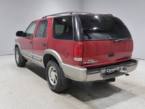 Used 2000 Chevrolet Blazer LT w/ Cold-Climate Pkg AWD/4WD image 5