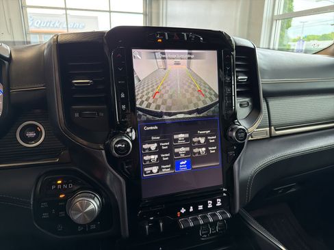 Used 2019 RAM 1500 Limited AWD/4WD image 19