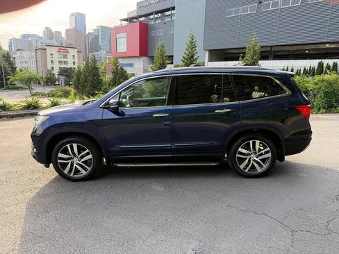 Used 2016 Honda Pilot Elite image 9