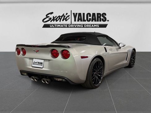 Used 2007 Chevrolet Corvette Convertible w/ Preferred Equipment Group RWD image 5