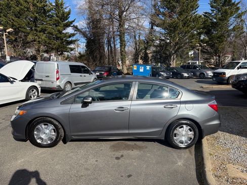 Used 2012 Honda Civic Hybrid Sedan image 5
