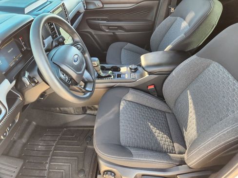 Used 2024 Ford Ranger XL image 17