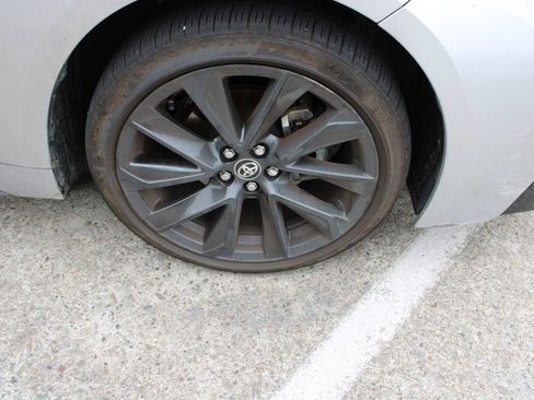 Used 2025 Toyota Corolla SE AWD/4WD image 10