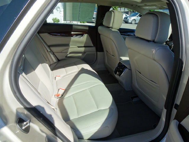 Used 2014 Cadillac XTS Luxury w/ Driver Awareness Package FWD image 20
