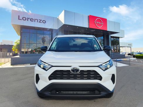 Used 2025 Toyota RAV4 LE image 2