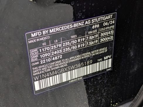 Certified 2025 Mercedes-Benz GLB 250 250 image 36