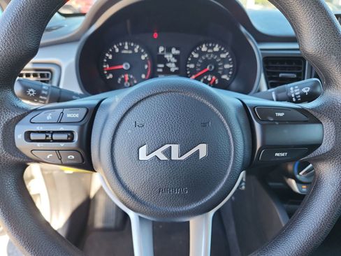 Used 2023 Kia Rio LX image 25