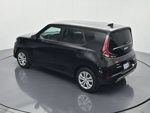 Used 2024 Kia Soul LX FWD image 34