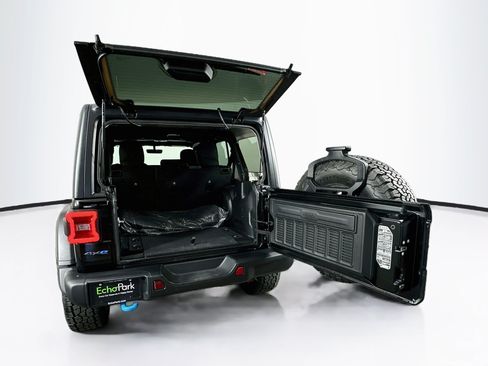 Used 2023 Jeep Wrangler Unlimited Rubicon 4xe w/ Steel Bumper Group AWD/4WD image 27