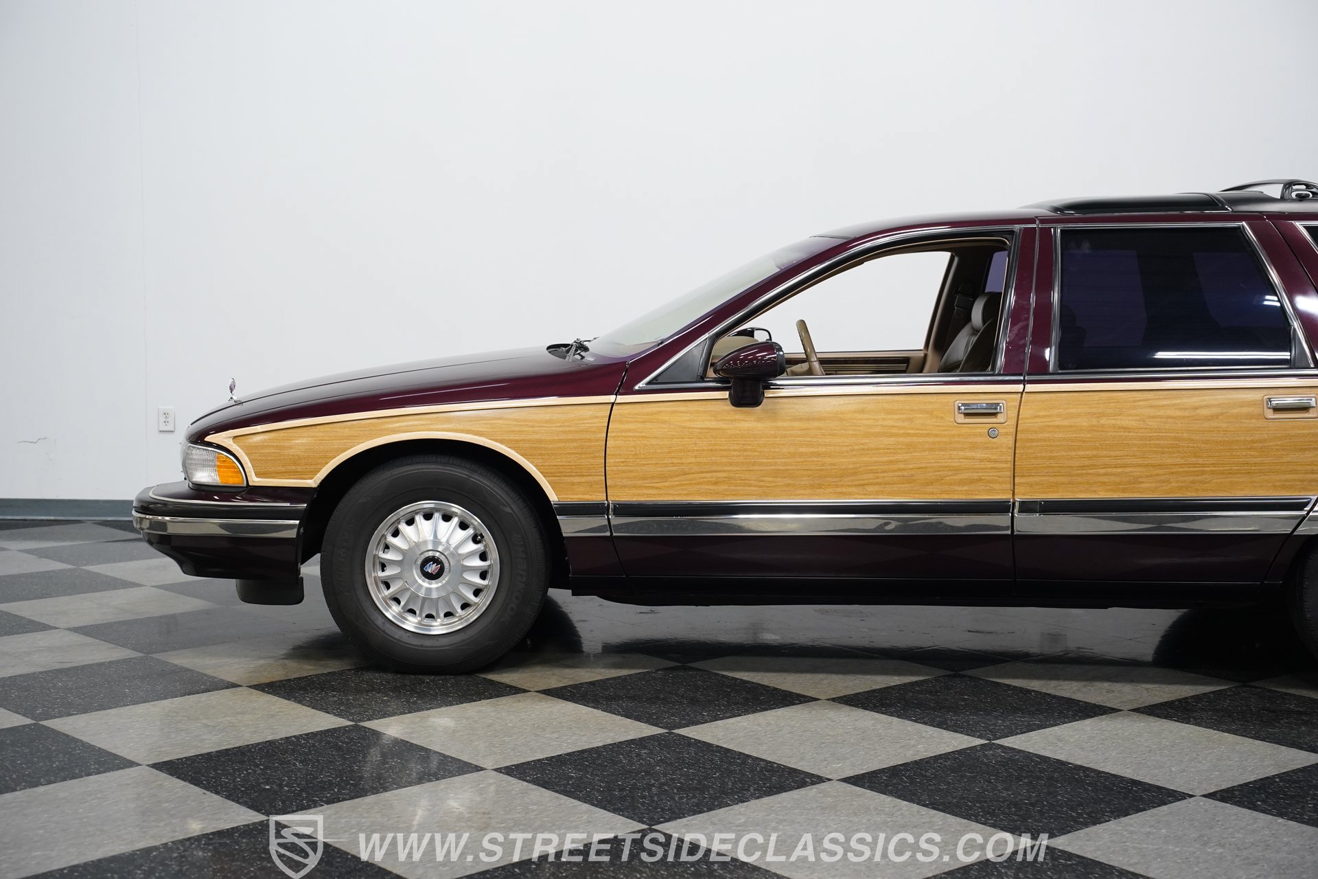 Used 1994 Buick Roadmaster Estate RWD image 22