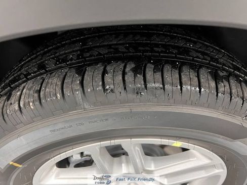 New 2026 Ford Explorer Active RWD image 19