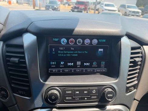 Used 2020 Chevrolet Tahoe LT AWD/4WD image 22