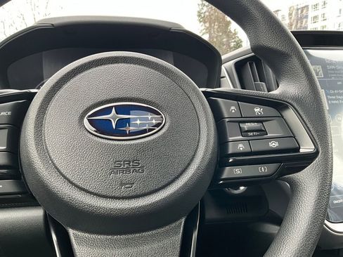 Used 2025 Subaru Crosstrek 2.0i Premium image 22