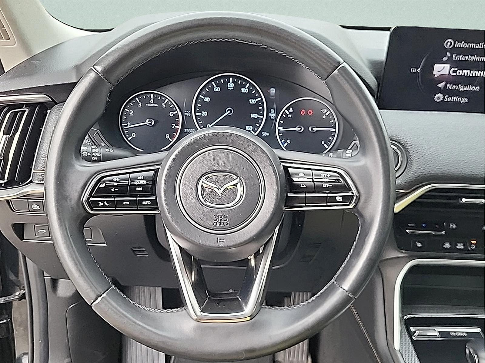 Certified 2025 MAZDA CX-70 3.3 Turbo w/ Preferred Package AWD/4WD image 17