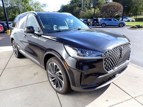 New 2025 Lincoln Aviator Reserve w/ Equipment Group 201A image 8
