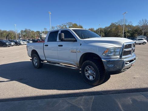 Used 2017 RAM 2500 Tradesman w/ Chrome Appearance Group image 3