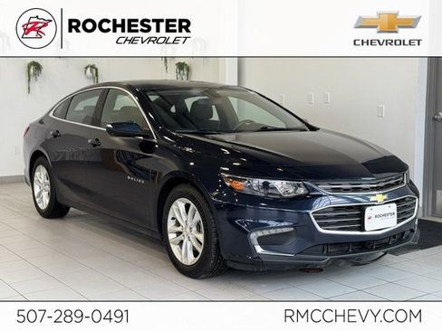 Used 2017 Chevrolet Malibu Hybrid image 1