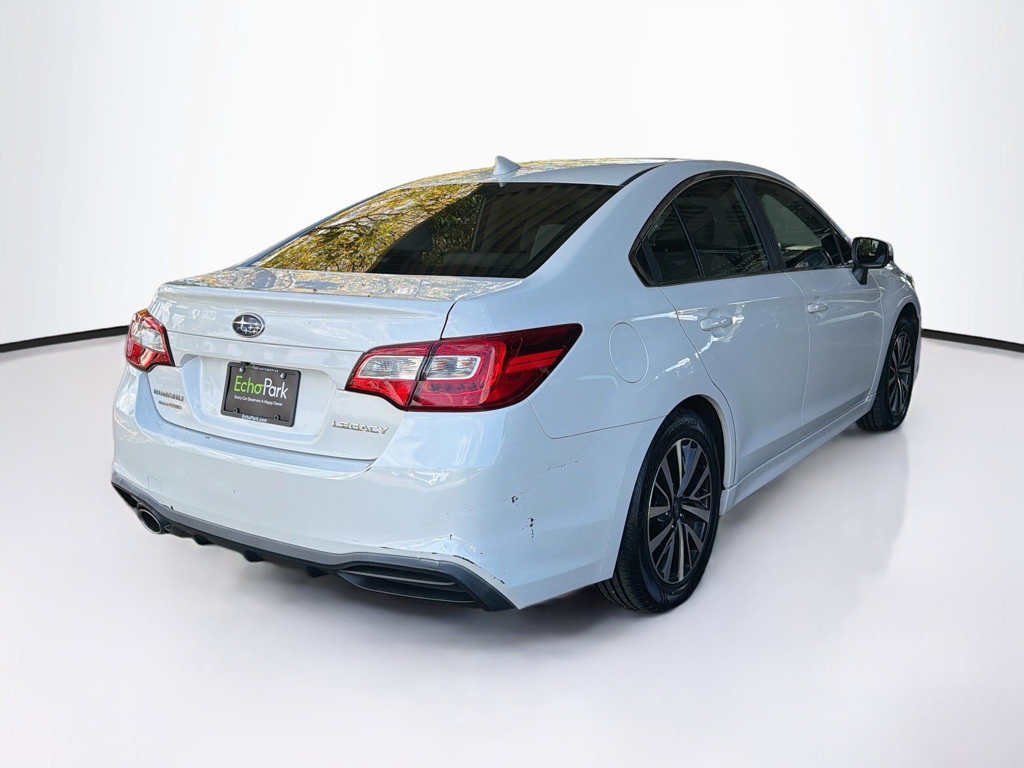 Used 2018 Subaru Legacy 2.5i Premium w/ Eyesight & BSD & Rcta & HBA AWD/4WD image 9