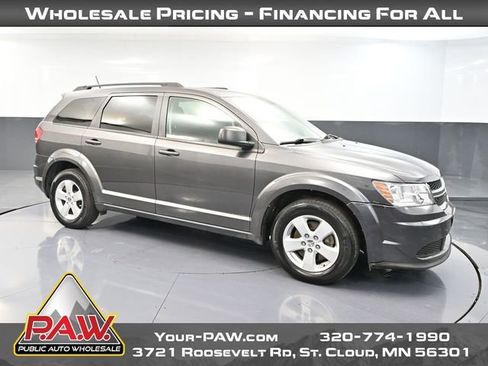 Used 2016 Dodge Journey SE w/ Flexible Seating Group image 1