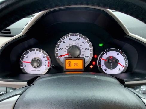 Used 2014 Honda Pilot Touring image 25