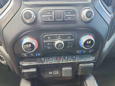Used 2021 GMC Sierra 1500 AT4 AWD/4WD image 18