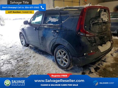 Used 2020 Kia Soul S FWD image 3