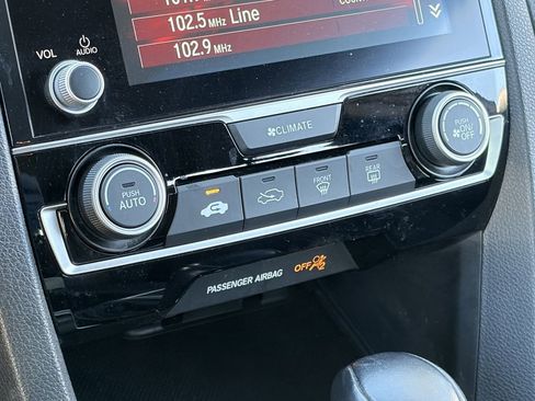 Used 2019 Honda Civic Sport image 30