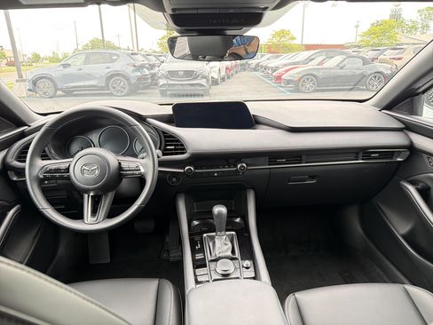 Used 2024 MAZDA MAZDA3 s FWD image 10