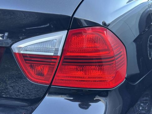 Used 2008 BMW 328xi Sedan image 9