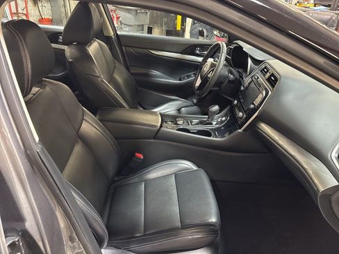 Used 2017 Nissan Maxima 3.5 SL image 11