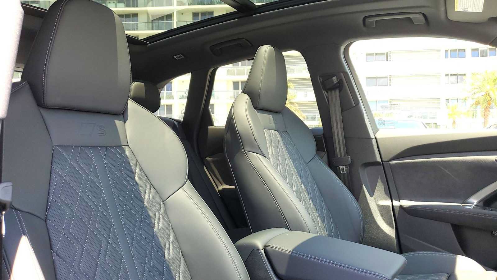 New 2026 Audi SQ5 Premium Plus AWD/4WD image 22