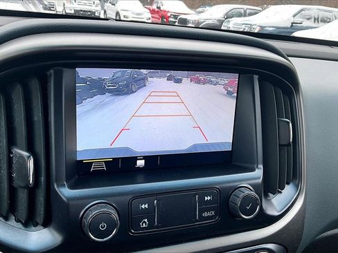Used 2022 Chevrolet Colorado Z71 image 14