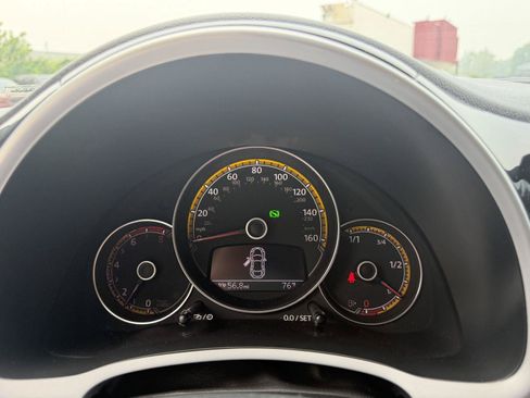 Used 2017 Volkswagen Beetle 1.8T Dune FWD image 20