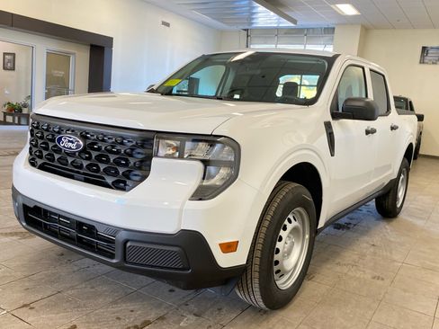 New 2026 Ford Maverick XL image 4