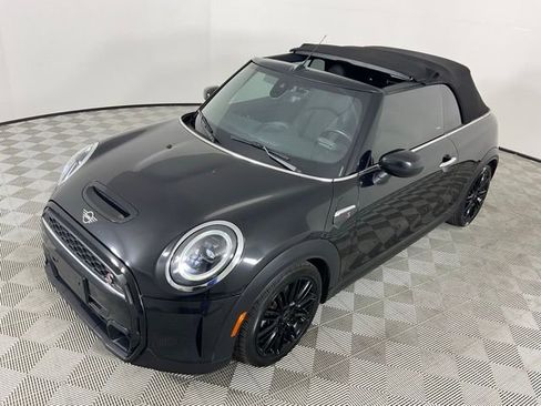 Used 2024 MINI Cooper S image 2